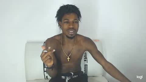 Snapshot of jaycolinss chatting on 02/01/25, 08:47 jaycollins online show from 02/01/25, 08:47