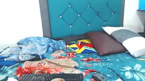 Snapshot of jaycolinss chatting on 02/17/25, 07:10 jaycollins online show from 02/17/25, 07:10