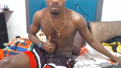 Snapshot of jaycolinss chatting on 02/27/25, 01:17 jaycollins online show from 02/27/25, 01:17