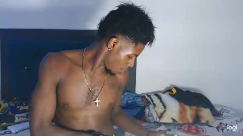 Snapshot of jaycolinss chatting on 03/04/25, 01:01 jaycollins online show from 03/04/25, 01:01