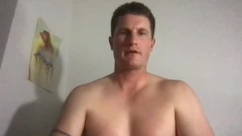 Snapshot of jaycup1989 chatting on 11/18/25, 02:06 jaycup1989 online show from 11/18/25, 02:06