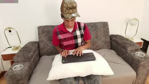 jayden_castillo online show from 01/17/26, 08:34