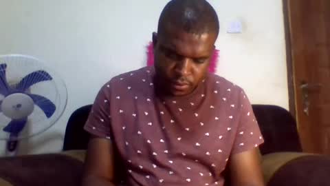 Snapshot of jaydencute96 chatting on 02/17/25, 12:32 jay online show from 02/17/25, 12:32