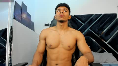 Snapshot of jaydenvance chatting on 04/25/26, 01:41 JAYDEN online show from 04/25/26, 01:41