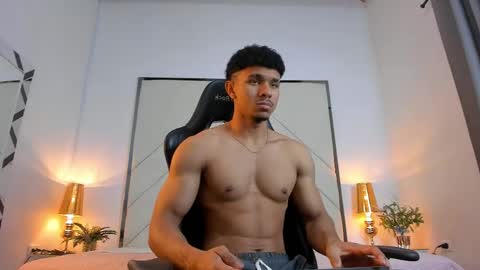 Snapshot of jaydenvance chatting on 04/30/26, 03:46 JAYDEN online show from 04/30/26, 03:46