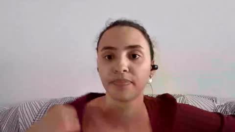 Isla online show from 03/04/26, 12:11