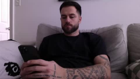 Snapshot of jayg333 chatting on 04/03/26, 01:09 jayg333 online show from 04/03/26, 01:09