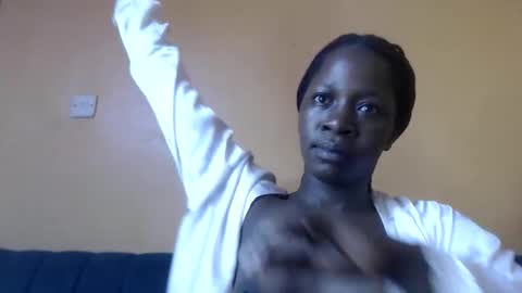 Jayny online show from 10/26/25, 05:13