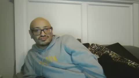 Snapshot of jayruthless666 chatting on 03/08/26, 03:27 jayruthless666 online show from 03/08/26, 03:27