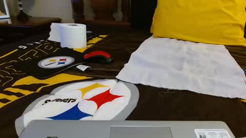 Snapshot of jayscott57 chatting on 12/16/25, 07:41 Jay online show from 12/16/25, 07:41