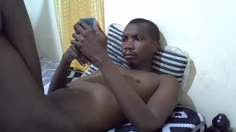 Snapshot of jayson254 chatting on 12/21/24, 01:15 jayson254 online show from 12/21/24, 01:15