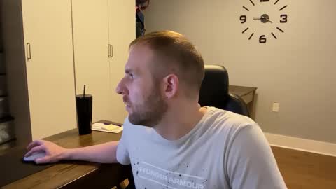 Snapshot of jaytaylorxxx chatting on 01/20/25, 06:32 Jay Taylor online show from 01/20/25, 06:32