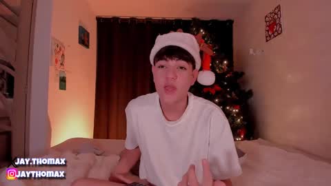 Snapshot of jaythomax chatting on 12/11/24, 11:21 jaythomax online show from 12/11/24, 11:21