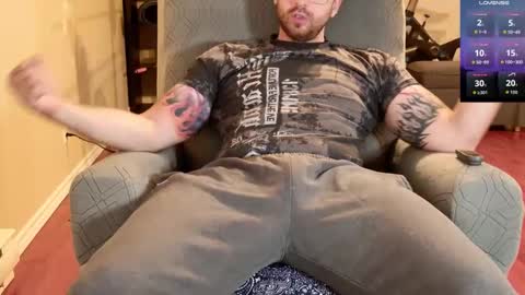 Snapshot of jayxcee_official chatting on 09/21/25, 09:05 jayxcee OFFICIAL online show from 09/21/25, 09:05