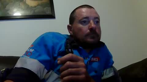 Snapshot of jaz1981 chatting on 01/14/25, 12:03 Jaz online show from 01/14/25, 12:03