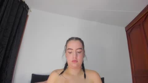 Snapshot of jazlin_angels chatting on 07/22/26, 06:49 JAZLIN ANGELS online show from 07/22/26, 06:49
