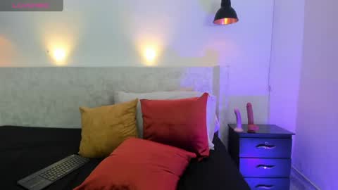 Jazmin online show from 05/16/26, 01:02