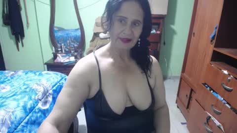 Snapshot of jazmin_rios chatting on 02/06/25, 11:04 jazmim online show from 02/06/25, 11:04