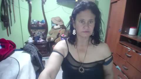Snapshot of jazmin_rios chatting on 02/10/25, 10:31 jazmim online show from 02/10/25, 10:31