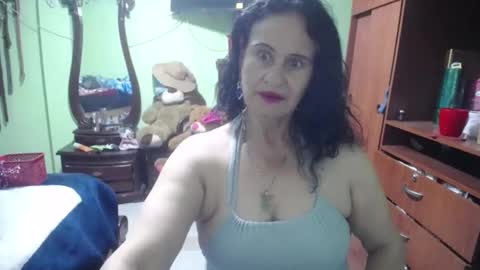 Snapshot of jazmin_rios chatting on 02/12/25, 09:42 jazmim online show from 02/12/25, 09:42