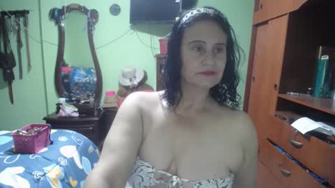 Snapshot of jazmin_rios chatting on 02/26/25, 11:48 jazmim online show from 02/26/25, 11:48