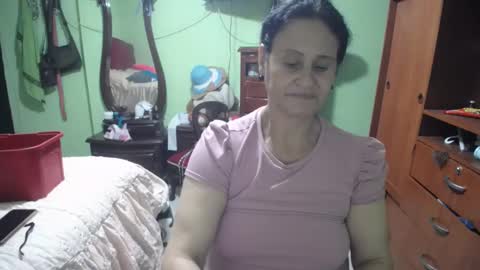 Snapshot of jazmin_rios chatting on 03/09/25, 05:06 jazmim online show from 03/09/25, 05:06
