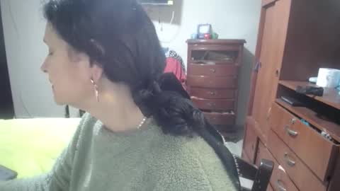 jazmim online show from 12/15/25, 01:15