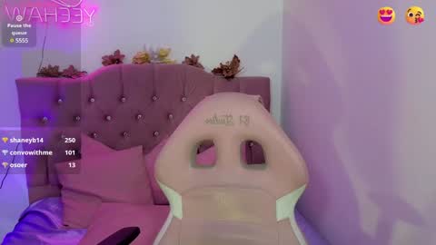 Snapshot of jazmin_tay chatting on 01/18/25, 10:17 Jazmin online show from 01/18/25, 10:17