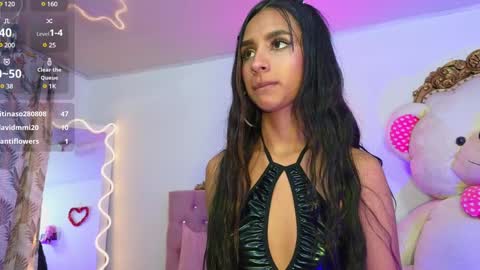 Snapshot of jazmin_tay chatting on 01/22/25, 11:10 Jazmin online show from 01/22/25, 11:10