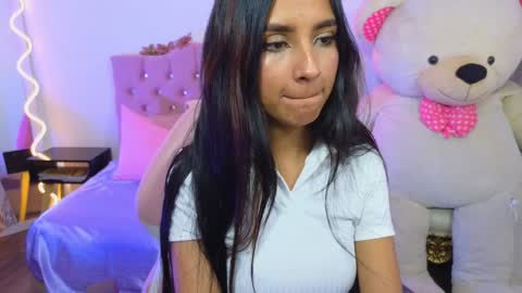 Snapshot of jazmin_tay chatting on 01/24/25, 07:18 Jazmin online show from 01/24/25, 07:18