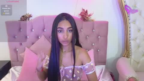 Snapshot of jazmin_tay chatting on 02/05/25, 07:31 Jazmin online show from 02/05/25, 07:31