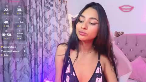 Snapshot of jazmin_tay chatting on 02/25/25, 10:29 Jazmin online show from 02/25/25, 10:29