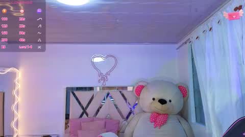 Snapshot of jazmin_tay chatting on 09/23/25, 11:46 Jazmin online show from 09/23/25, 11:46
