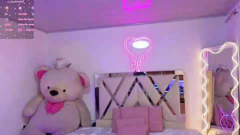 Jazmin  online show from 11/11/25, 11:32