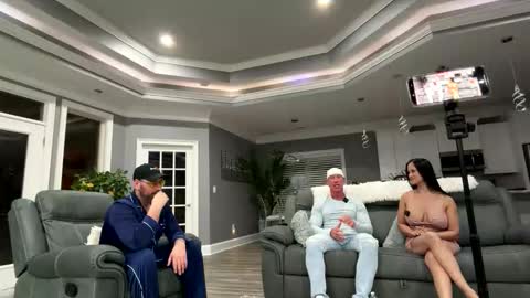 jazmine_jr_cruz online show from 02/27/26, 03:28