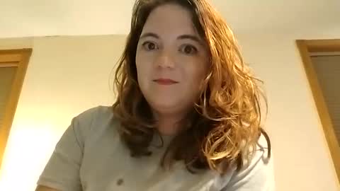 Snapshot of jazzyrae97 chatting on 09/23/25, 03:53 Jazzyrae online show from 09/23/25, 03:53