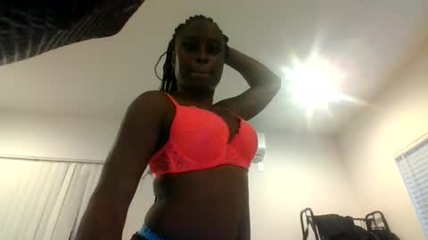 Snapshot of jazzystelo0 chatting on 09/21/25, 01:40 Jazzystelo online show from 09/21/25, 01:40