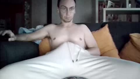 jbcascadess online show from 11/30/25, 04:33