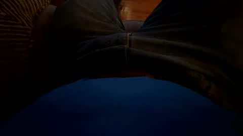 Snapshot of jbigblue chatting on 12/25/24, 02:35 jbigblue online show from 12/25/24, 02:35