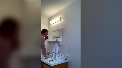 Snapshot of jbingham430 chatting on 01/15/26, 03:27 jbingham430 online show from 01/15/26, 03:27