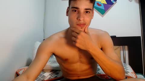 Snapshot of jbunny03 chatting on 11/10/25, 12:53 Lin online show from 11/10/25, 12:53