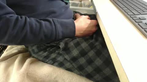 jc200000 online show from 12/18/25, 09:43