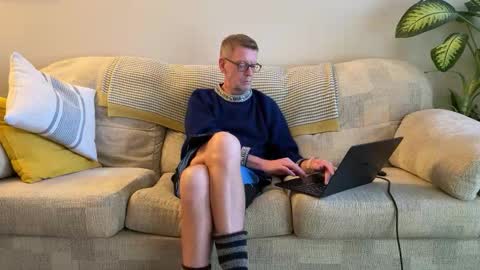 Jon online show from 11/26/25, 03:02