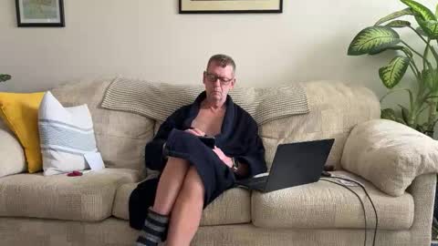 Jon online show from 12/05/25, 10:57