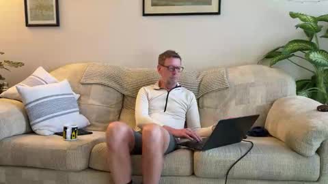 Jon online show from 01/06/26, 02:10