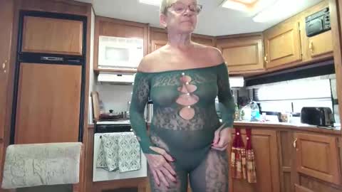 JCcurves online show from 03/12/26, 11:11