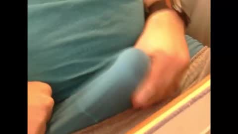 Snapshot of jcdogg11 chatting on 10/23/25, 04:28 jcdogg11 online show from 10/23/25, 04:28