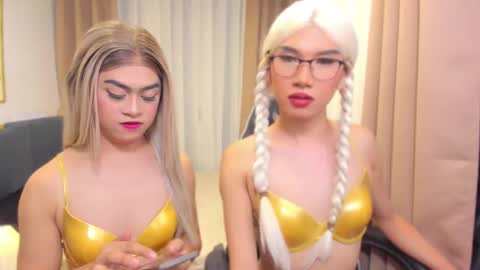 Snapshot of jchugecock chatting on 12/15/25, 06:45 jchugecock online show from 12/15/25, 06:45