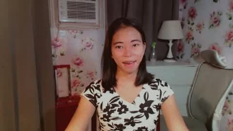 Snapshot of jclbabes chatting on 07/28/26, 02:51 vivian online show from 07/28/26, 02:51
