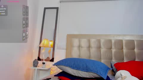 Snapshot of jdaniel_shellby chatting on 02/12/25, 07:02 jhon online show from 02/12/25, 07:02